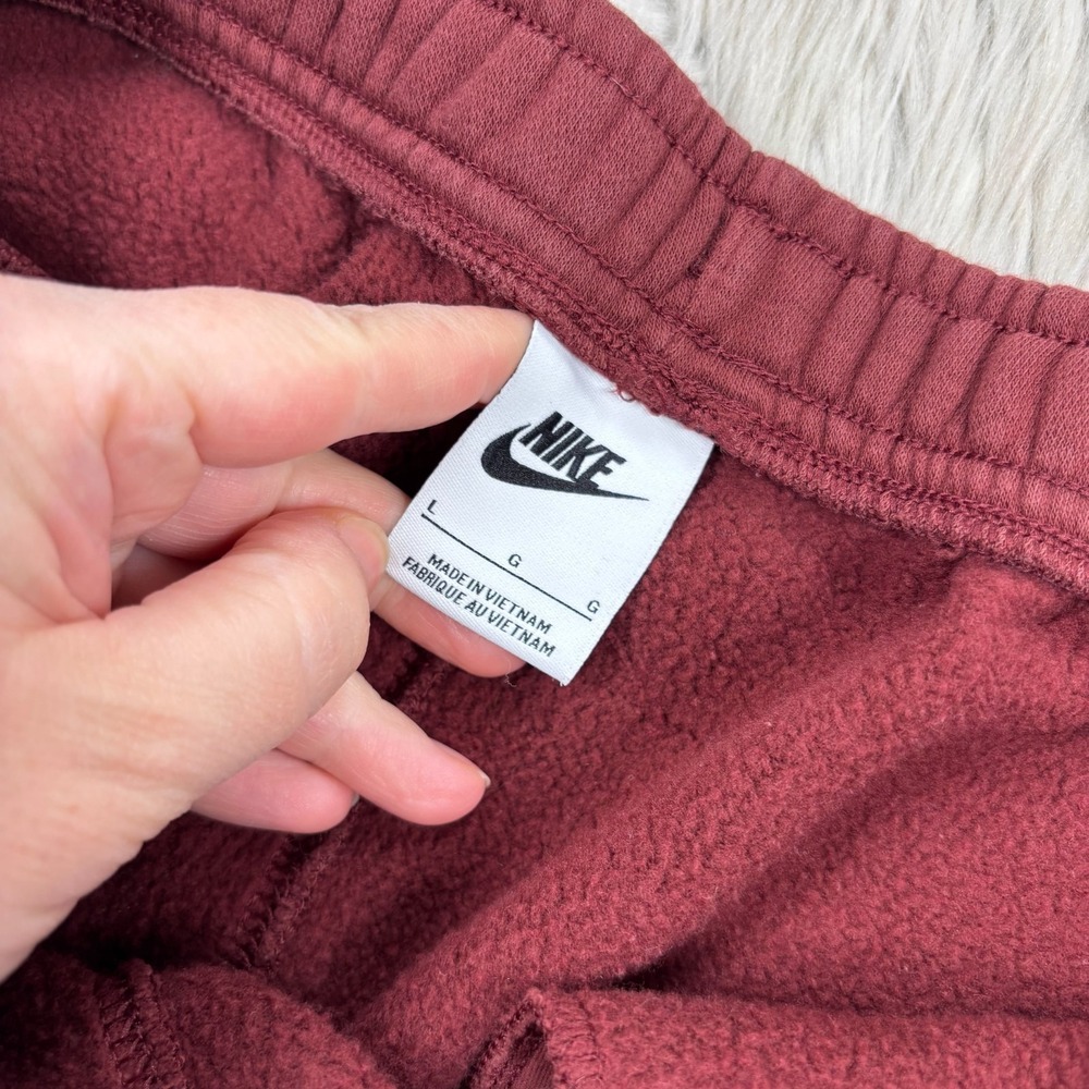 Nike Men's L Burgundy Red Club Fleece Jogger Sweatpants Athleisure Lounge - Picture 3 of 7